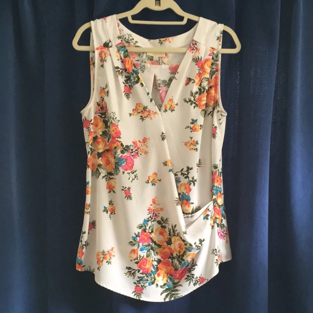 ModCloth | Faux Wrap Top - Picture 2 of 7